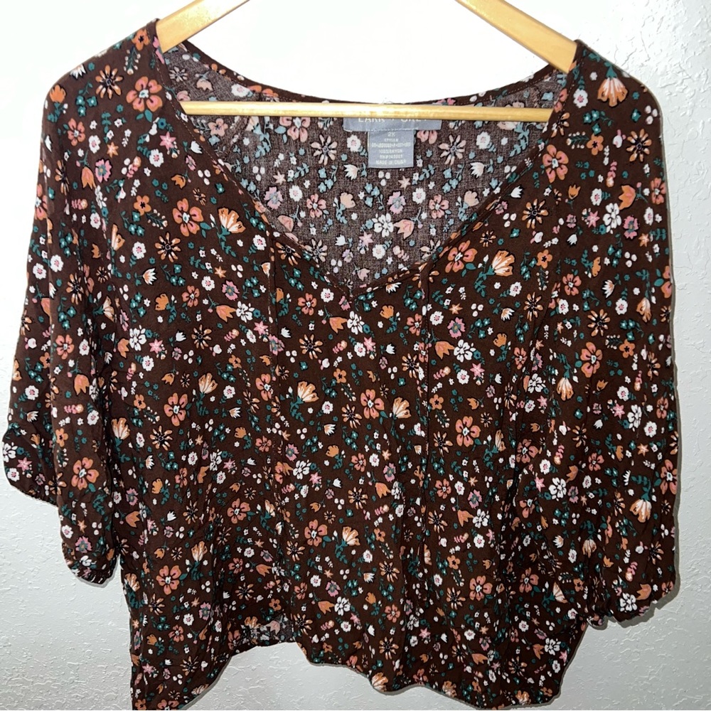 Lark and Grey Brown Floral Print Skirt and Top Set Size 2X. - Picture 2 of 11